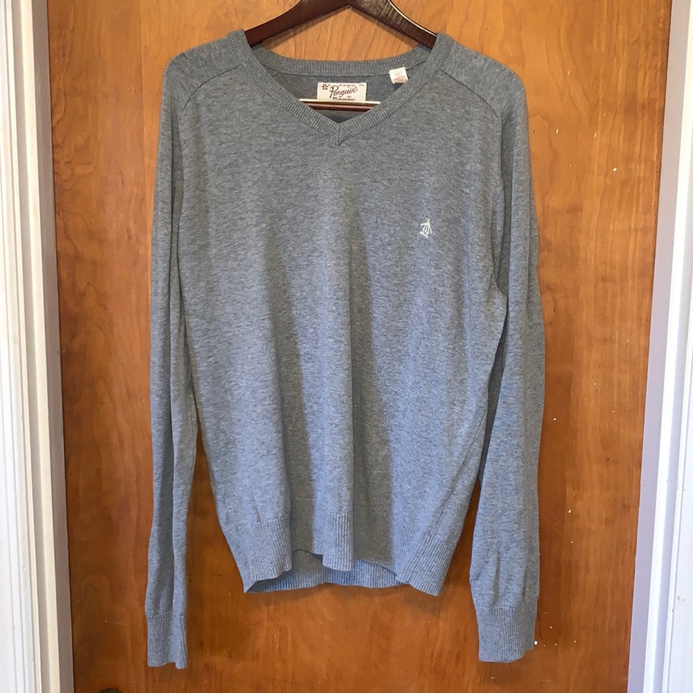 Original Penguin V-Neck Sweater, XXL. Color: Medium Gray
